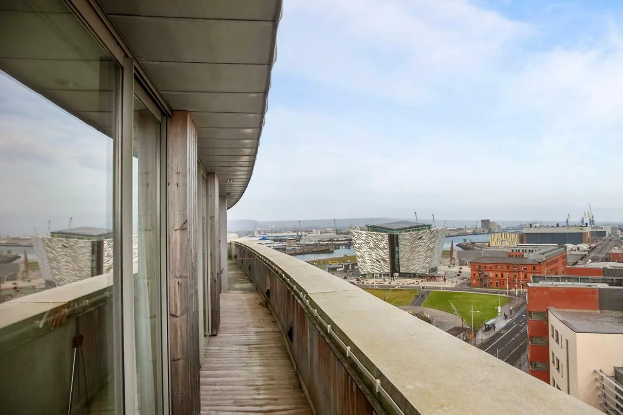 ホテルTitanic Penthouse ベルファスト イギリス
